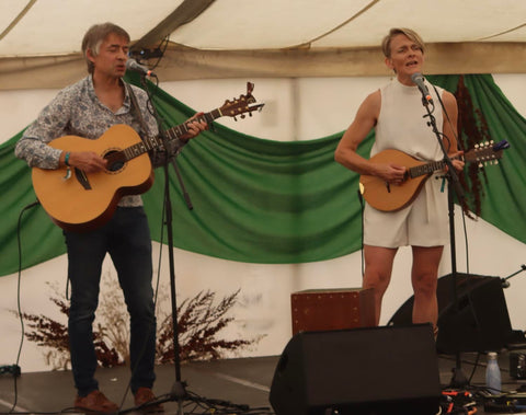 20260109: Friday 9th January 2026: Open Stage with special guests The Larks